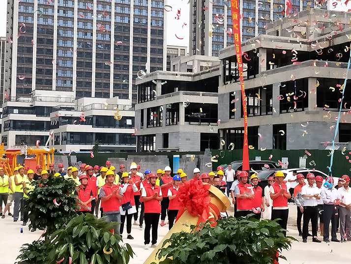 濟南龍鳳山路世紀大道B-1商業地塊建設項目一期A.B.C座工程